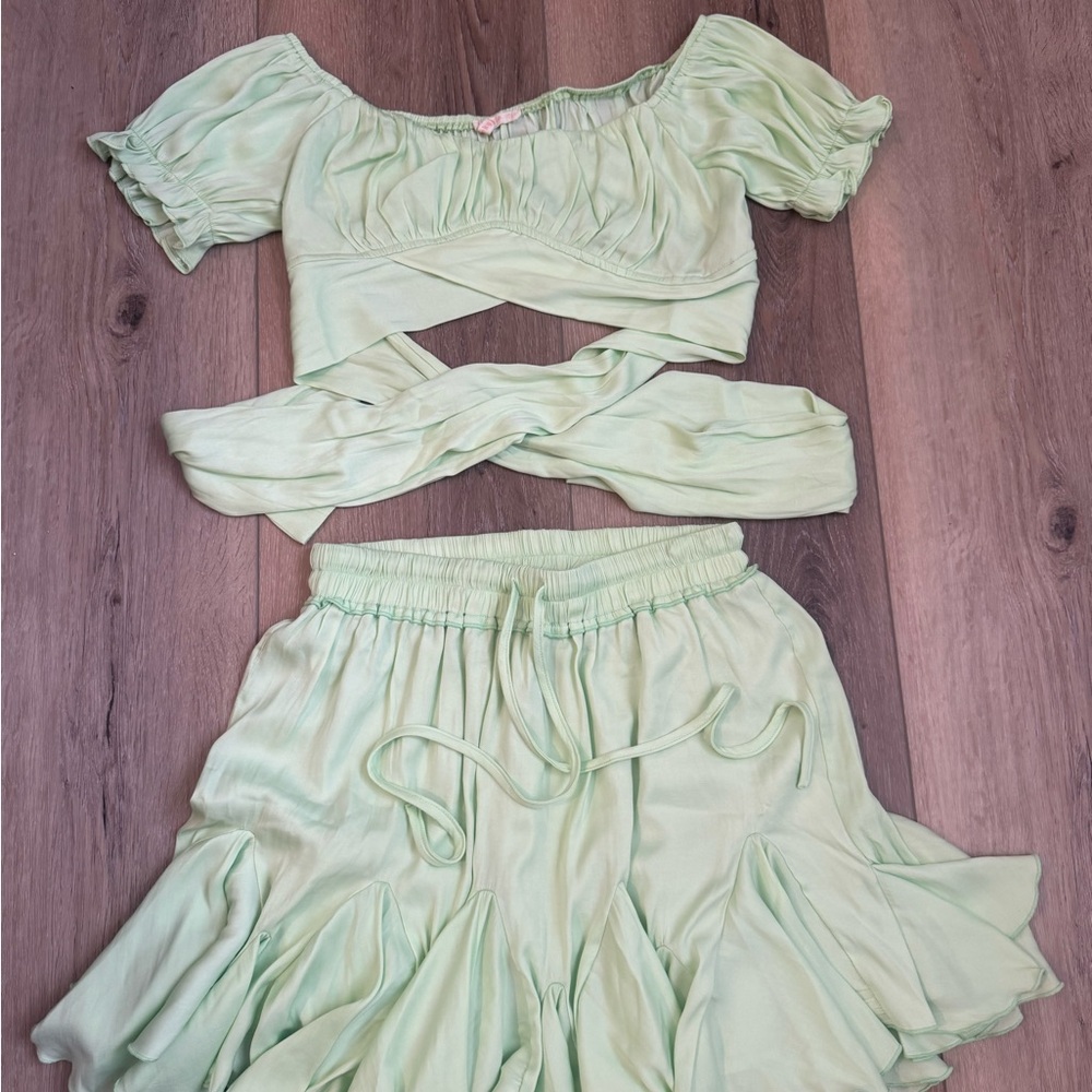 Chic Pastel Green Skater Skirt Set